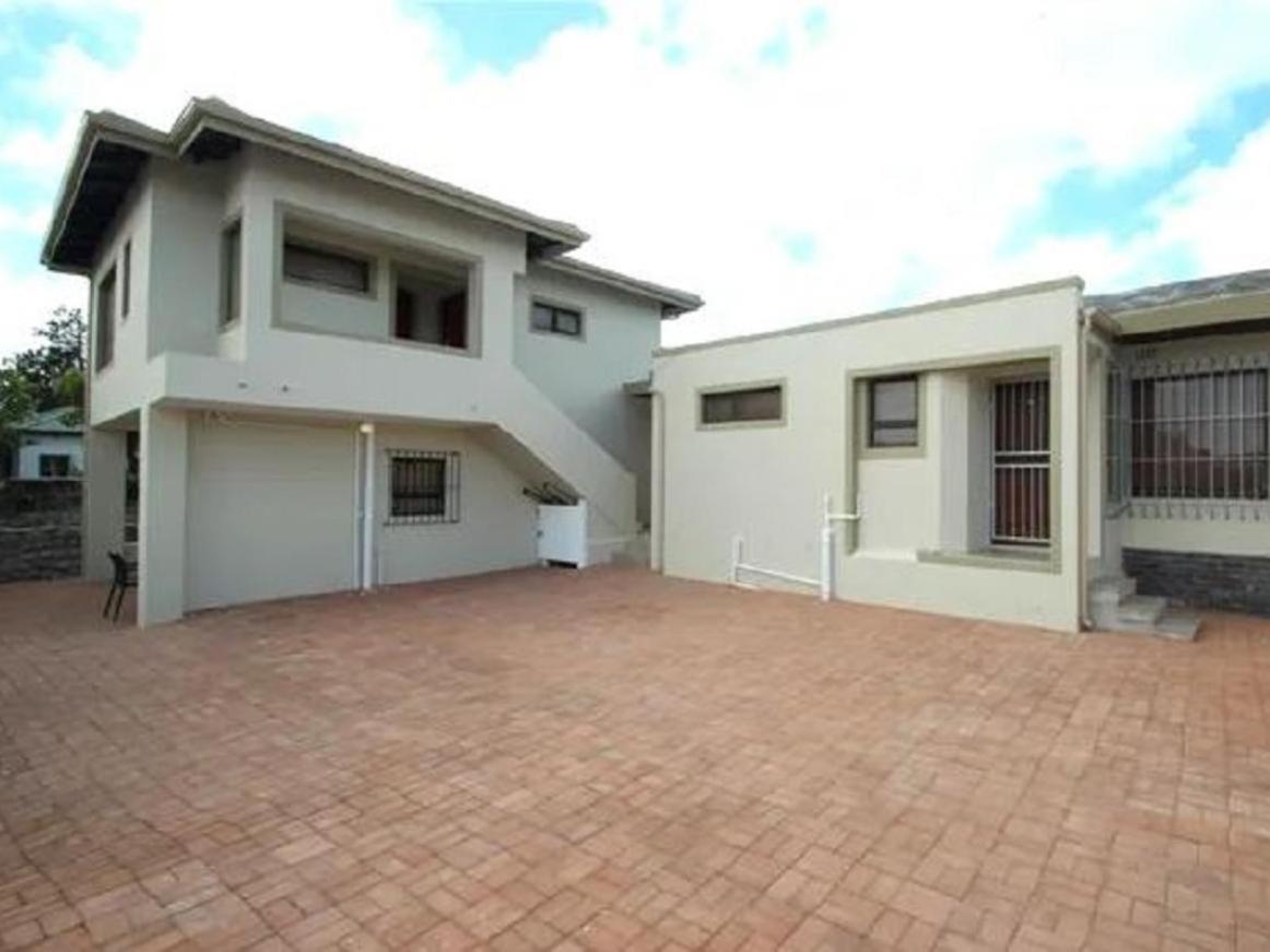 12 On Beach Guest House Saldanha Bay Экстерьер фото