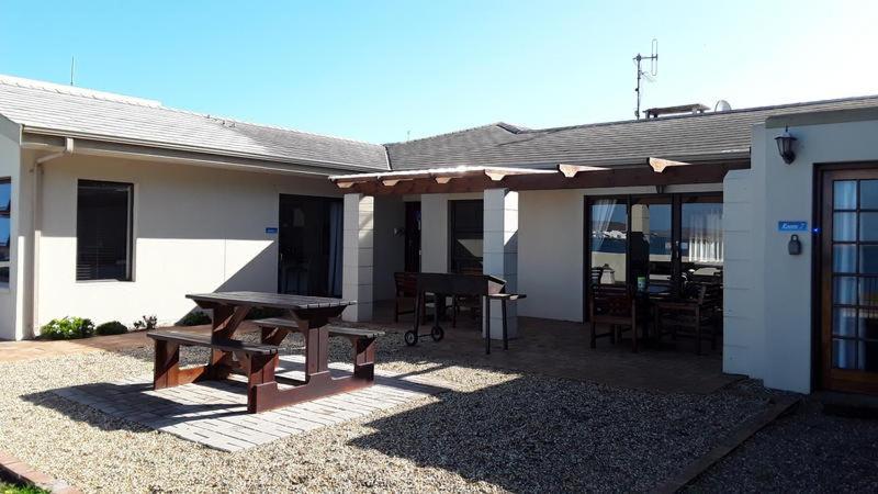 12 On Beach Guest House Saldanha Bay Экстерьер фото