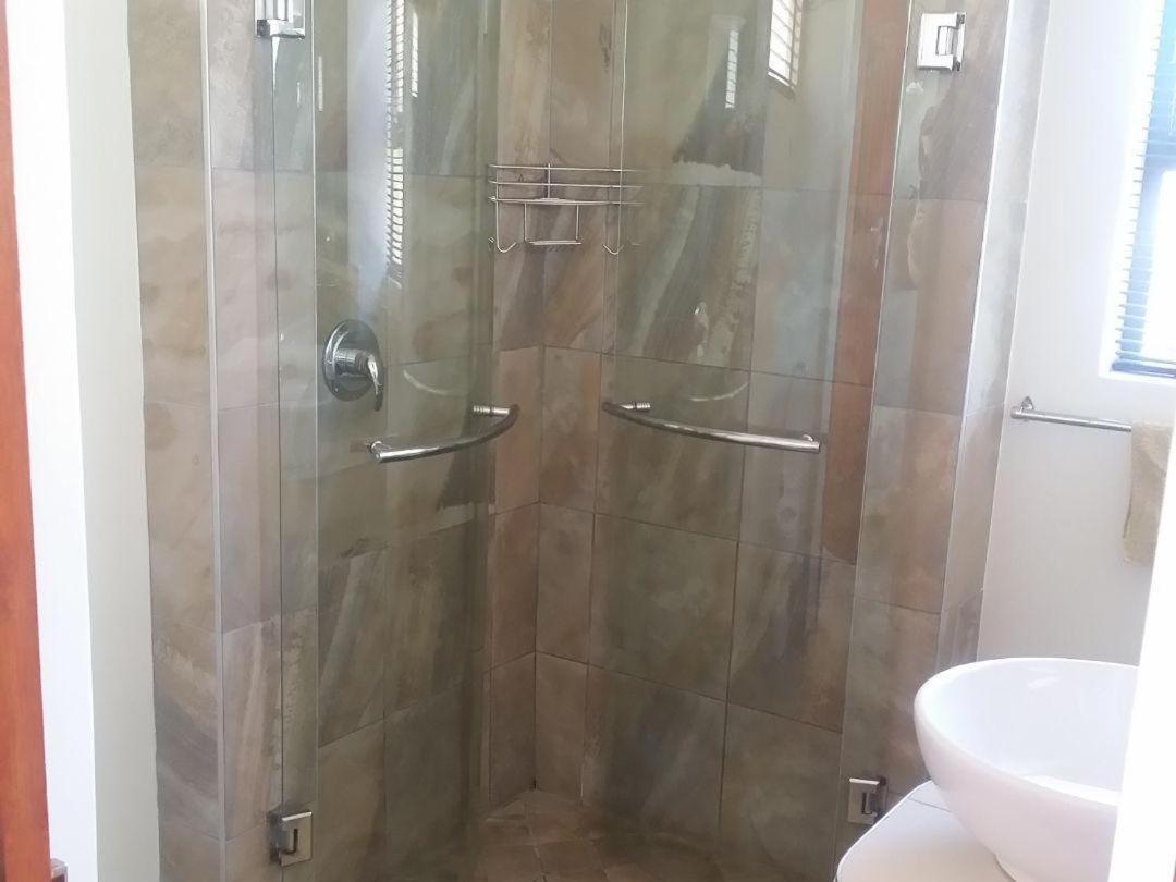 12 On Beach Guest House Saldanha Bay Экстерьер фото