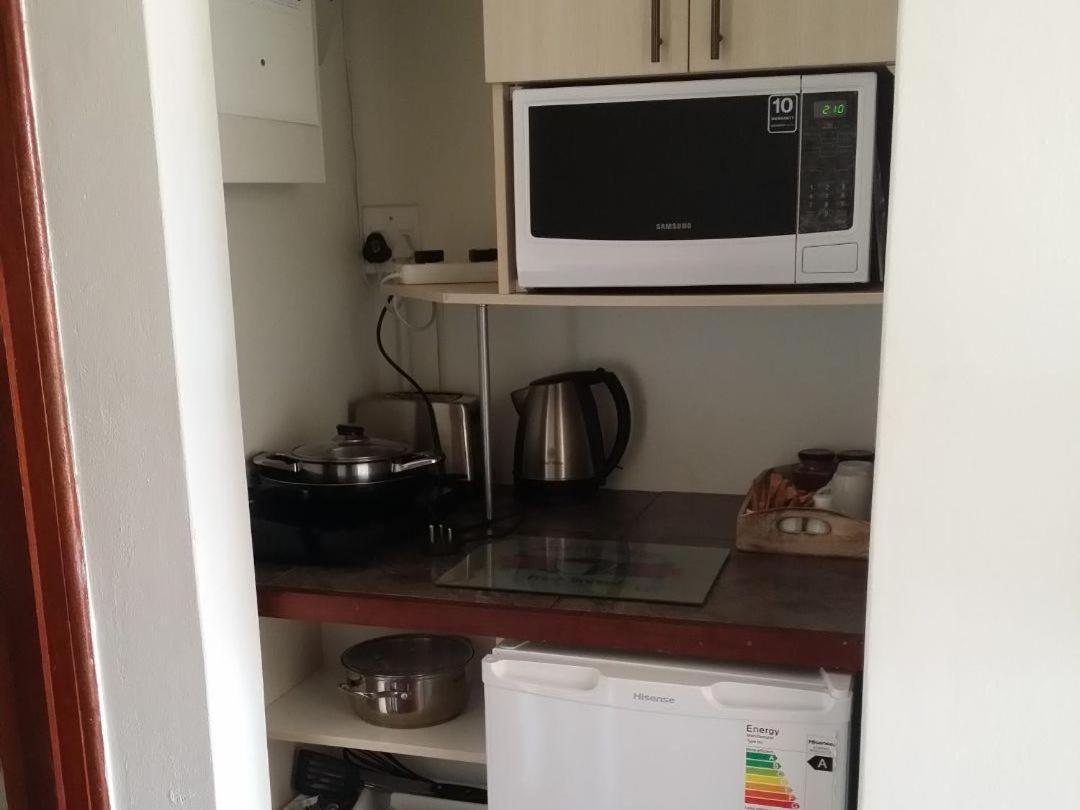 12 On Beach Guest House Saldanha Bay Экстерьер фото