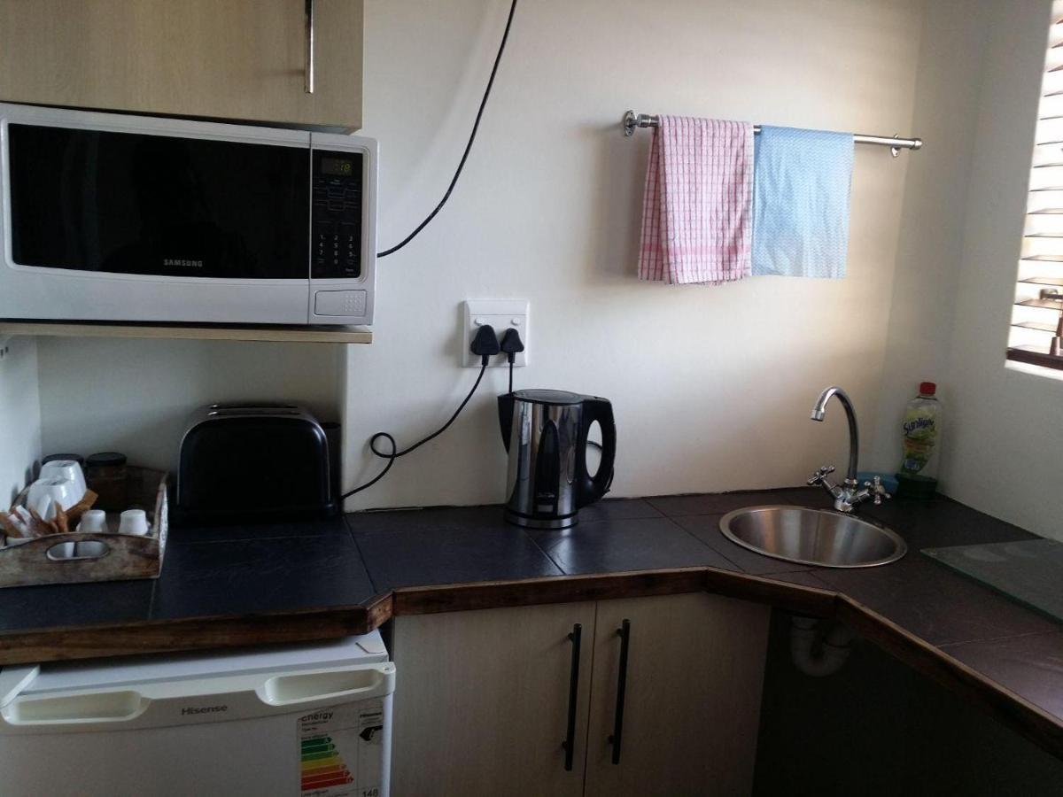 12 On Beach Guest House Saldanha Bay Экстерьер фото